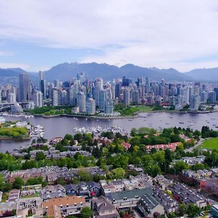 Charming Heritage Home With Mountain And City Views Vancouver Esterno foto