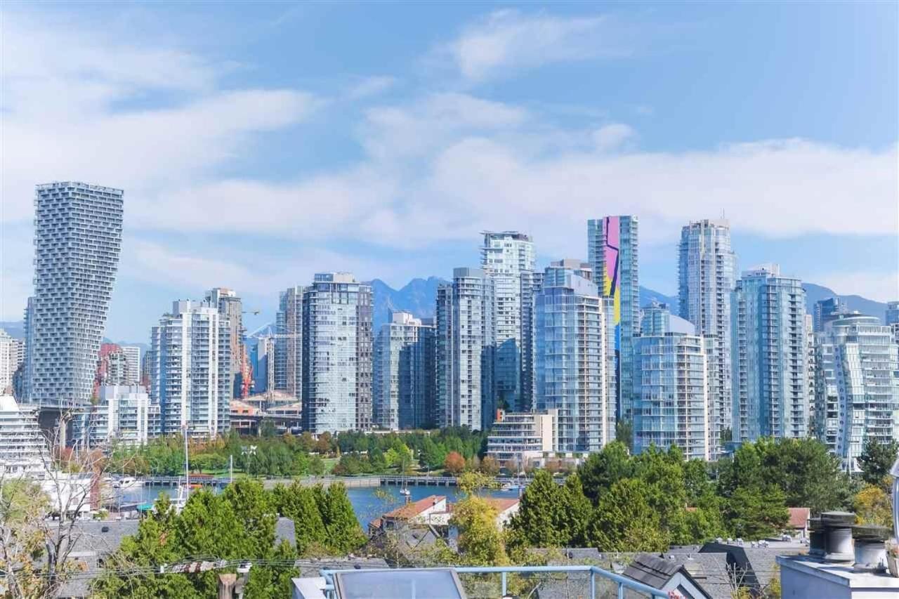 Charming Heritage Home With Mountain And City Views Vancouver Esterno foto